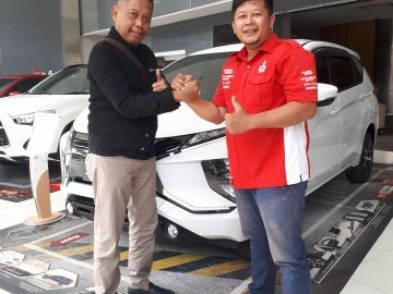 Sales Dealer Mitsubishi Pondok Cabe